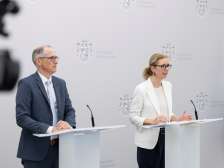 Thomas Bischof, Secretary General of the Ministry of Foreign Affairs, Environment, and Culture; Deputy Chief of Government Sabine Monauni.
